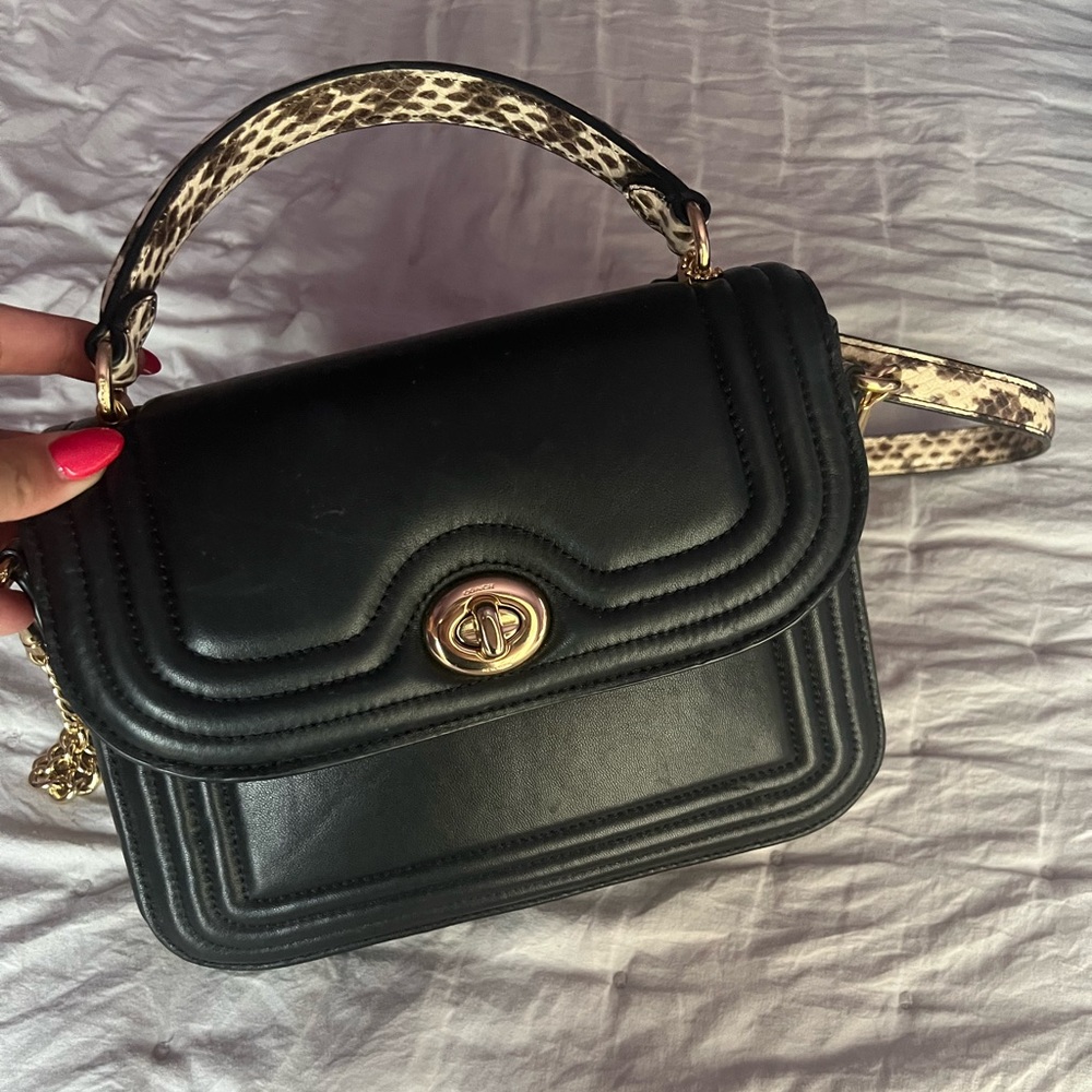 Coach purse 👜